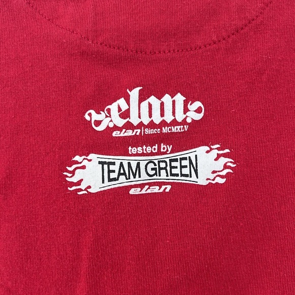 Elan red baby tee in size medium with heart on fire detail - Picture 4 of 5